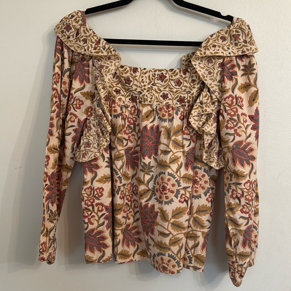 Hannah floral top size 1 (s)